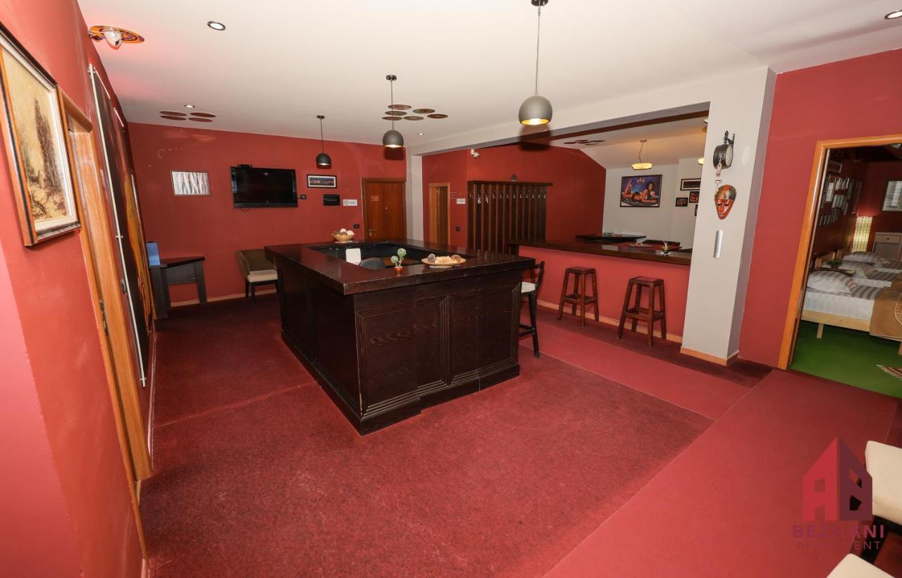Bezhani Apartments 地拉那 外观 照片