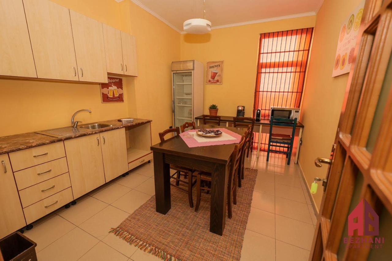 Bezhani Apartments 地拉那 外观 照片